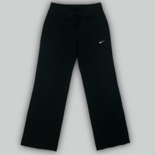 Lade das Bild in den Galerie-Viewer, vintage Nike joggingpants {S}
