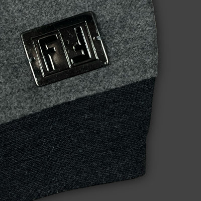 vintage Fendi sweater {L}