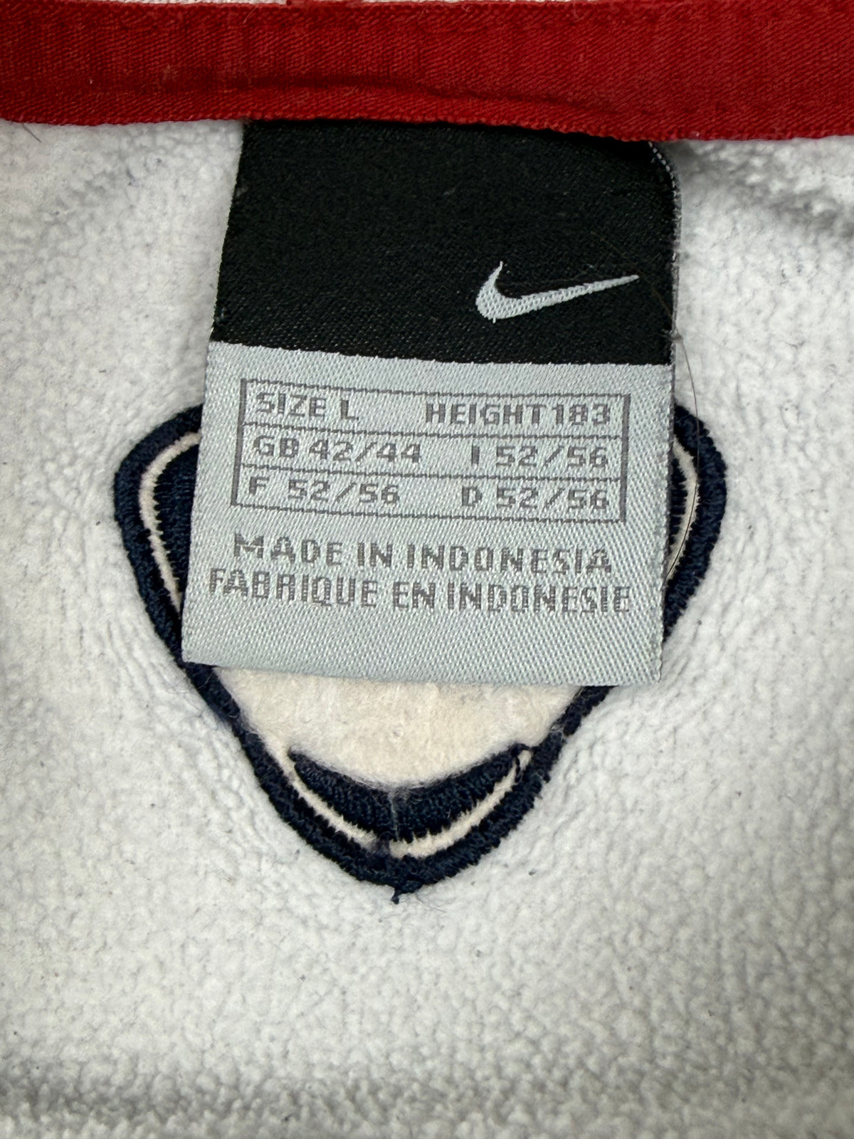 vintage Nike sweater {L}