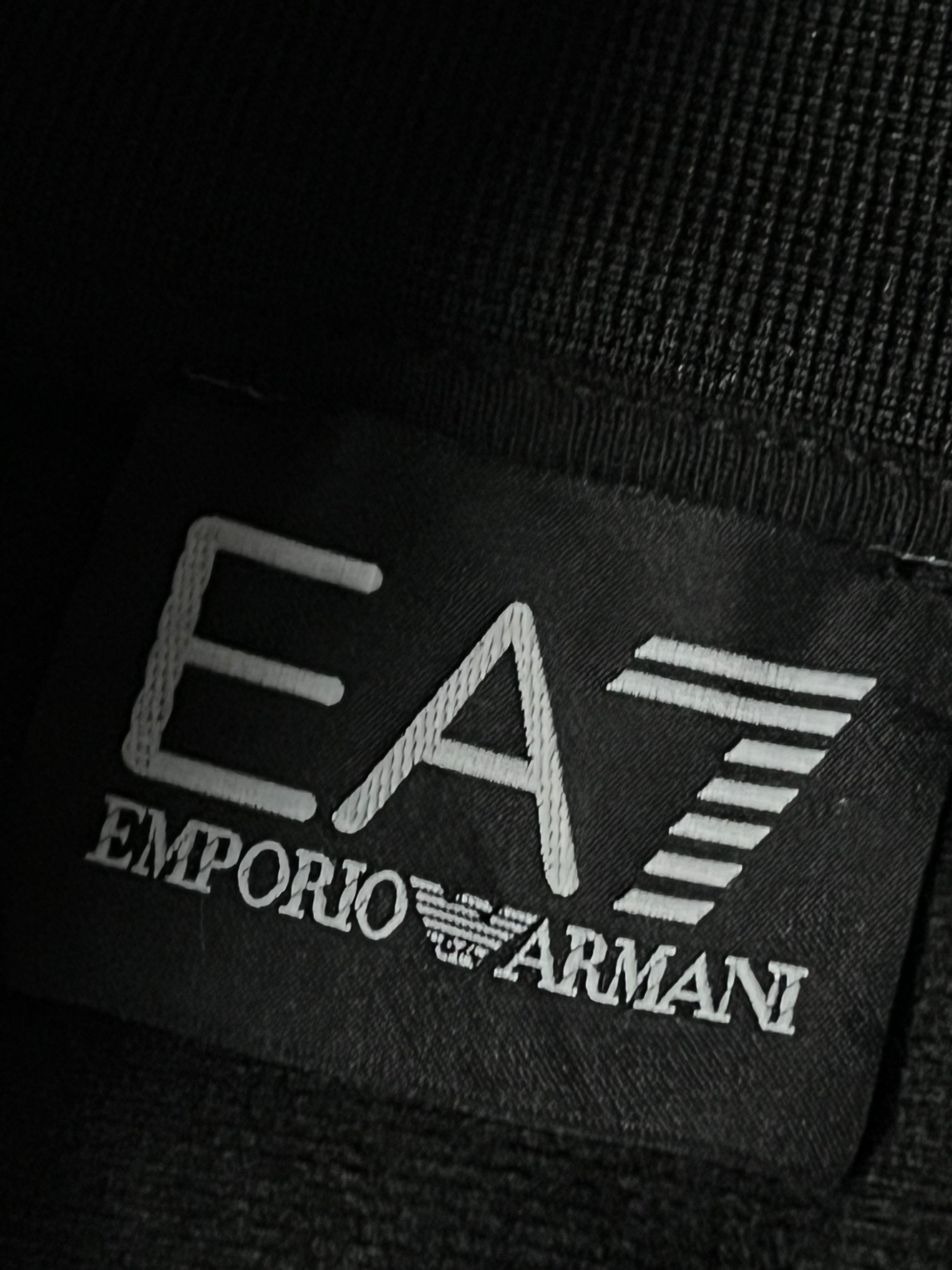 vintage Emporio Armani EA7 trackjacket {XL}