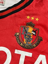 Lade das Bild in den Galerie-Viewer, vintage Le Coq Sportif Nagoya Grampus TULIO4 2011-2012 home jersey {S}
