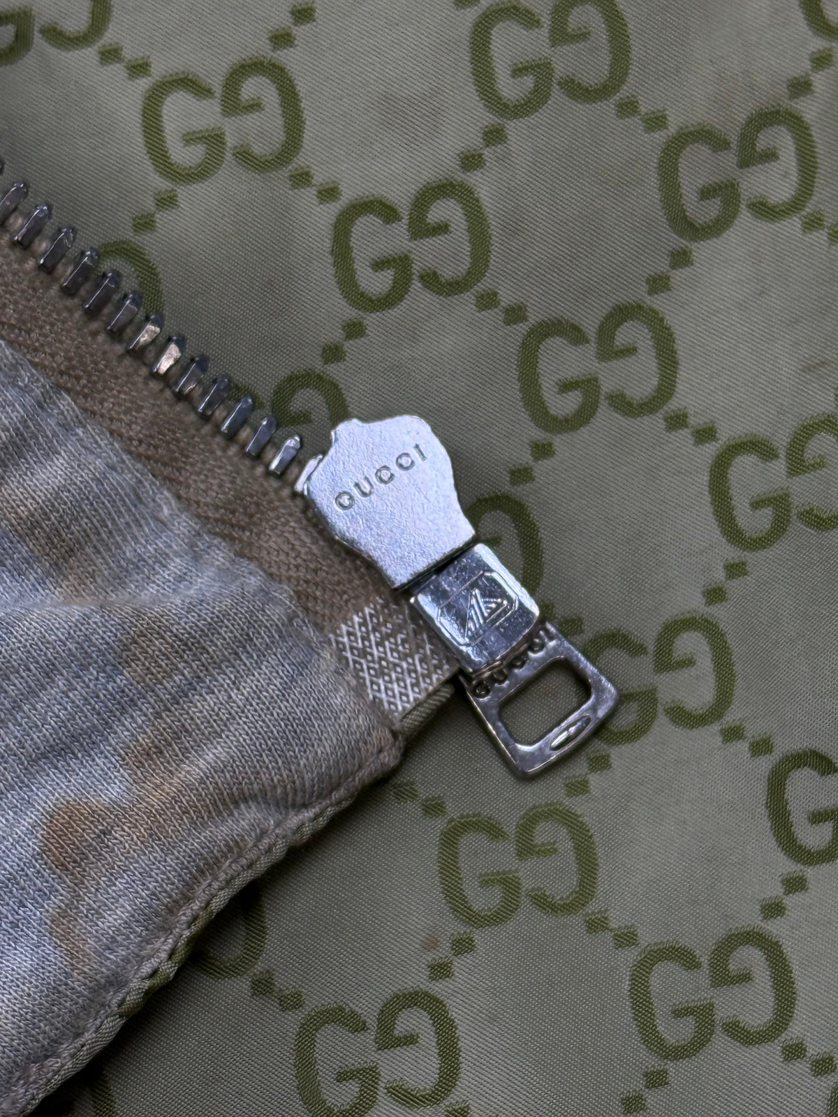 vintage Gucci monogram windbreaker {S}