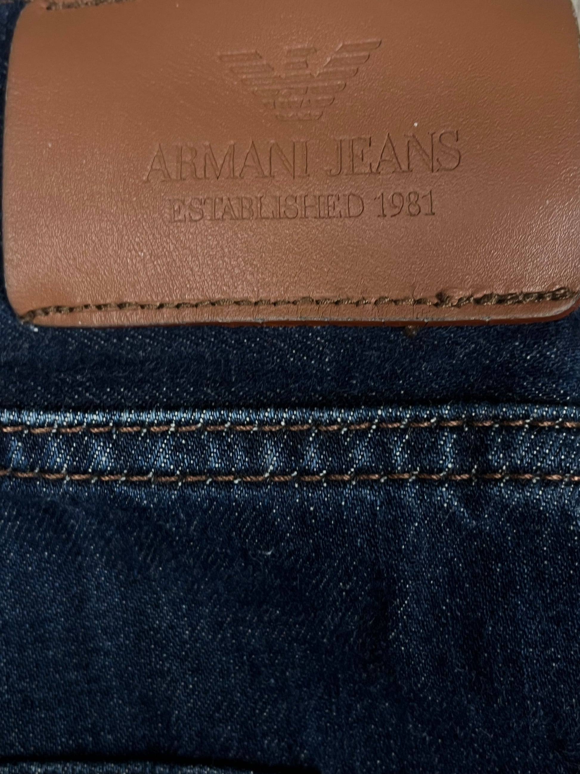 vintage Armani jeans {M}