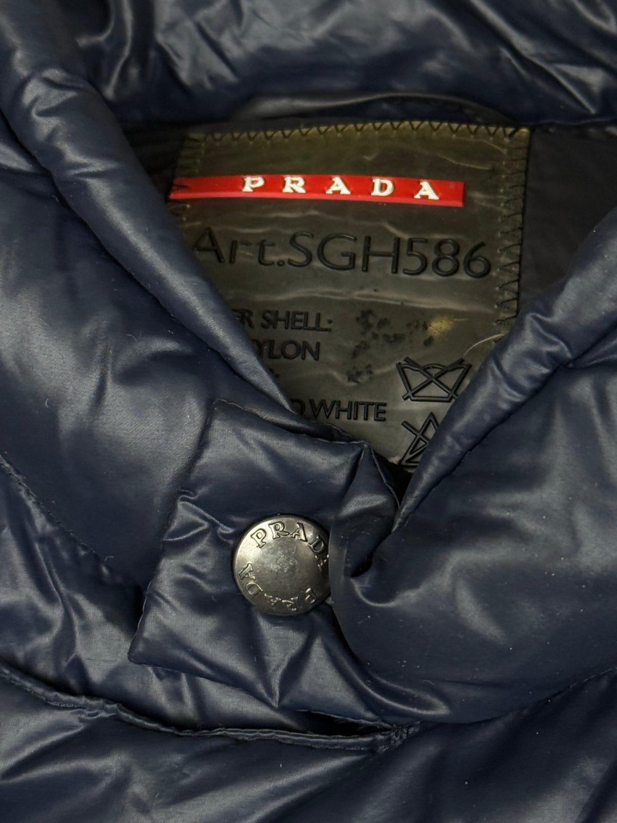 vintage navyblue Prada winterjacket {XL}