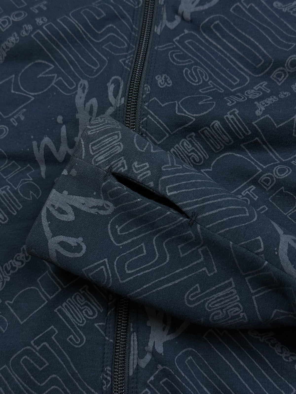 vintage Nike sweatjacket {S}
