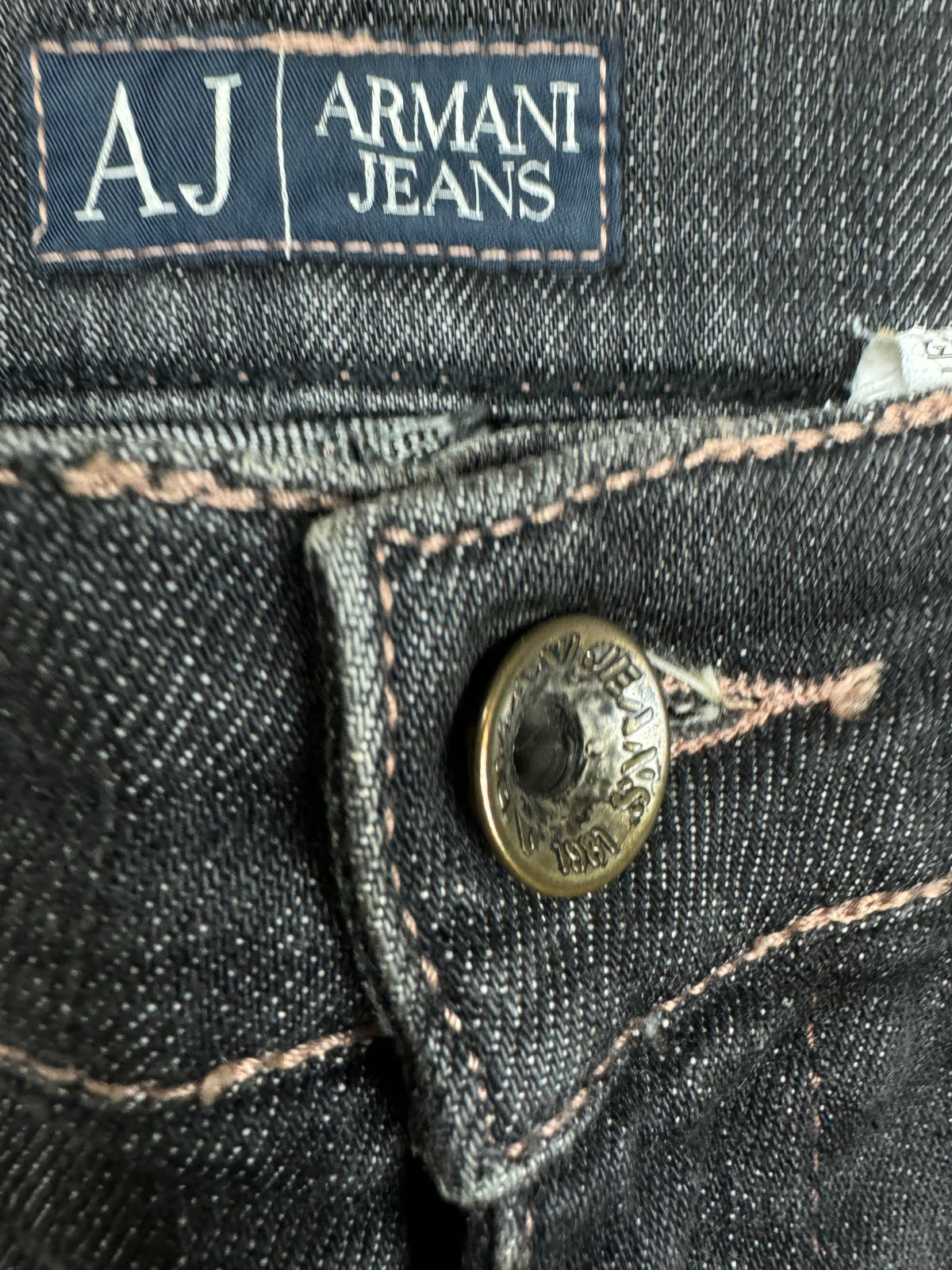 vintage Armani jeans {M}