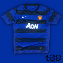 Load image into Gallery viewer, vintage Nike Manchester United 2012-2013 3rd jersey {S}
