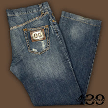 Load image into Gallery viewer, vintage Dolce &amp; Gabbana jeans {XL}
