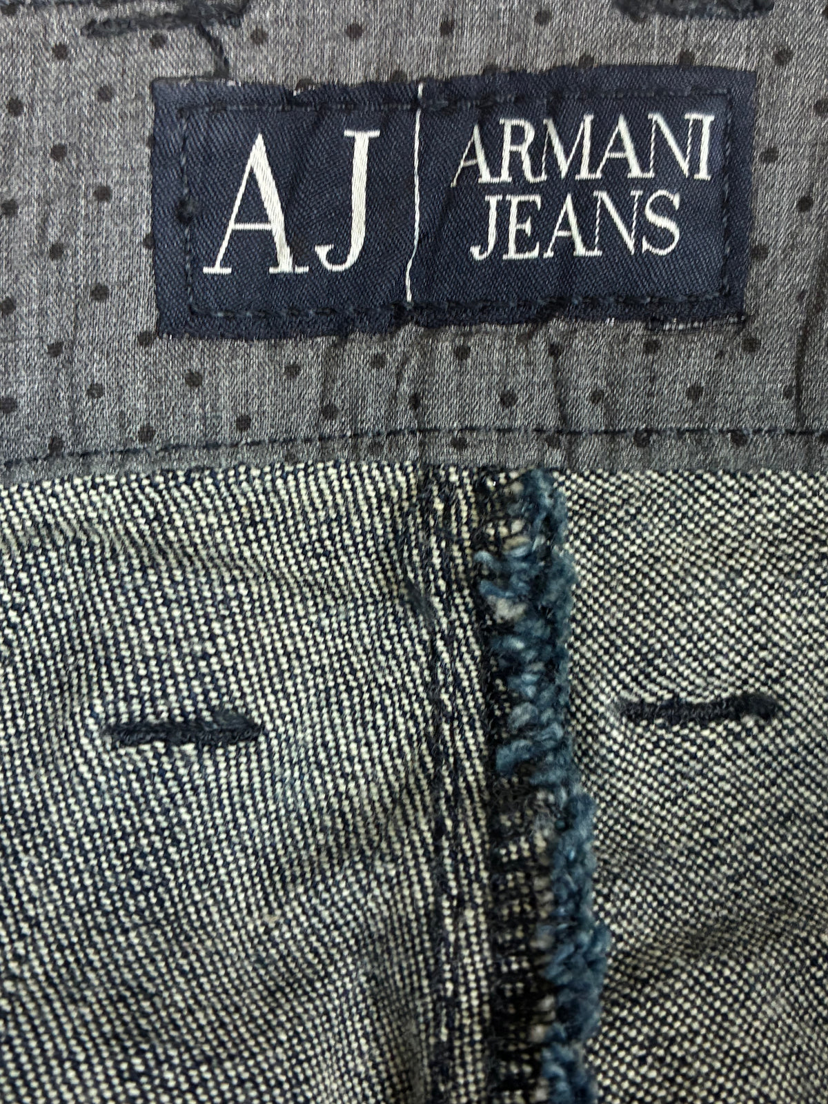 vintage Armani jeans {M}