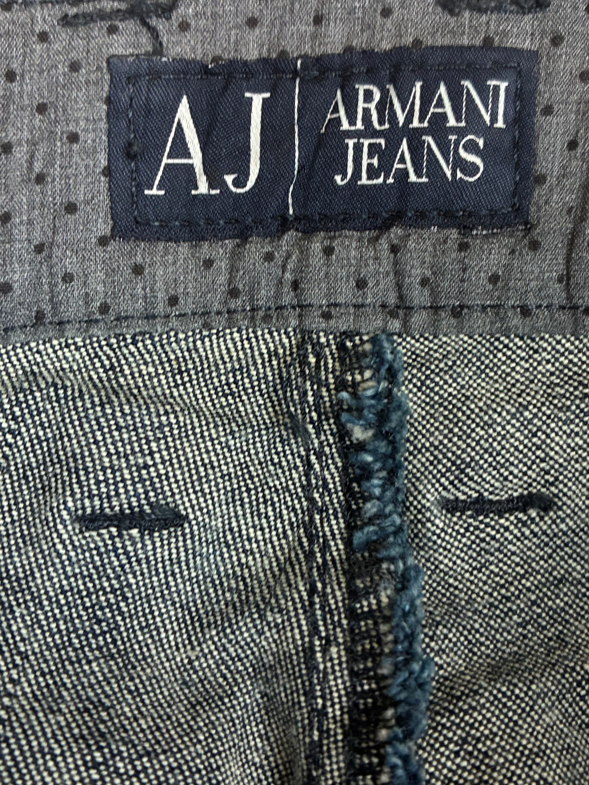 vintage Armani jeans {M}