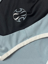 Carregar imagem no visualizador da galeria, vintage Adidas Newcastle United trainingjersey {XS}
