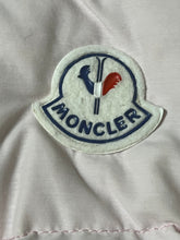 Load image into Gallery viewer, slight pink vintage Moncler vest {M}
