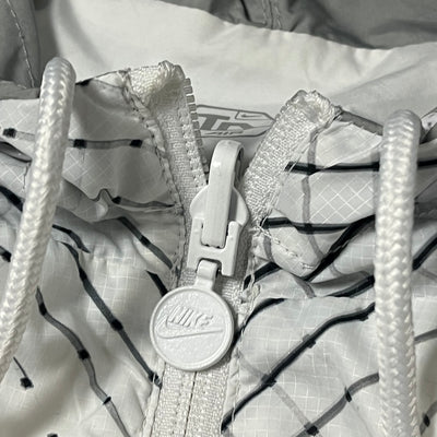 vintage white Nike TN/TUNED reversible windbreaker {M}