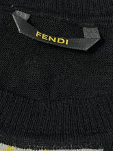 Cargar imagen en el visor de la galería, vintage Fendi knittedsweater {L}
