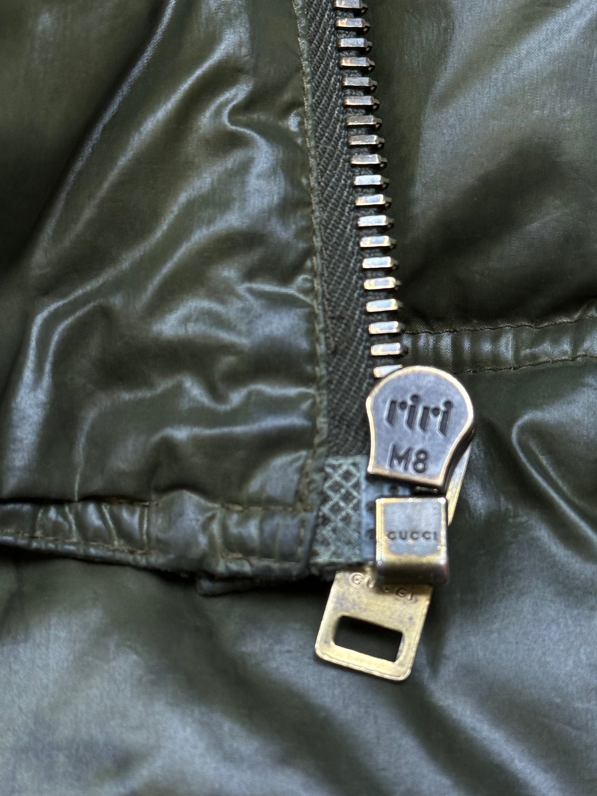 vintage Gucci winterjacket {L}
