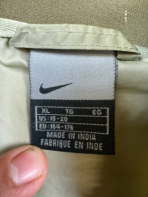 vintage Nike windbreaker {S}