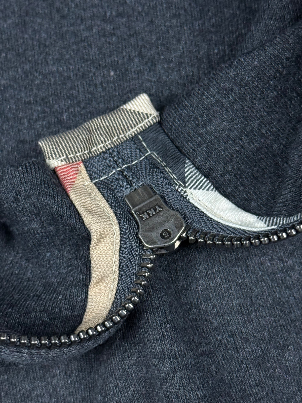 vintage Burberry quarterzip {S}