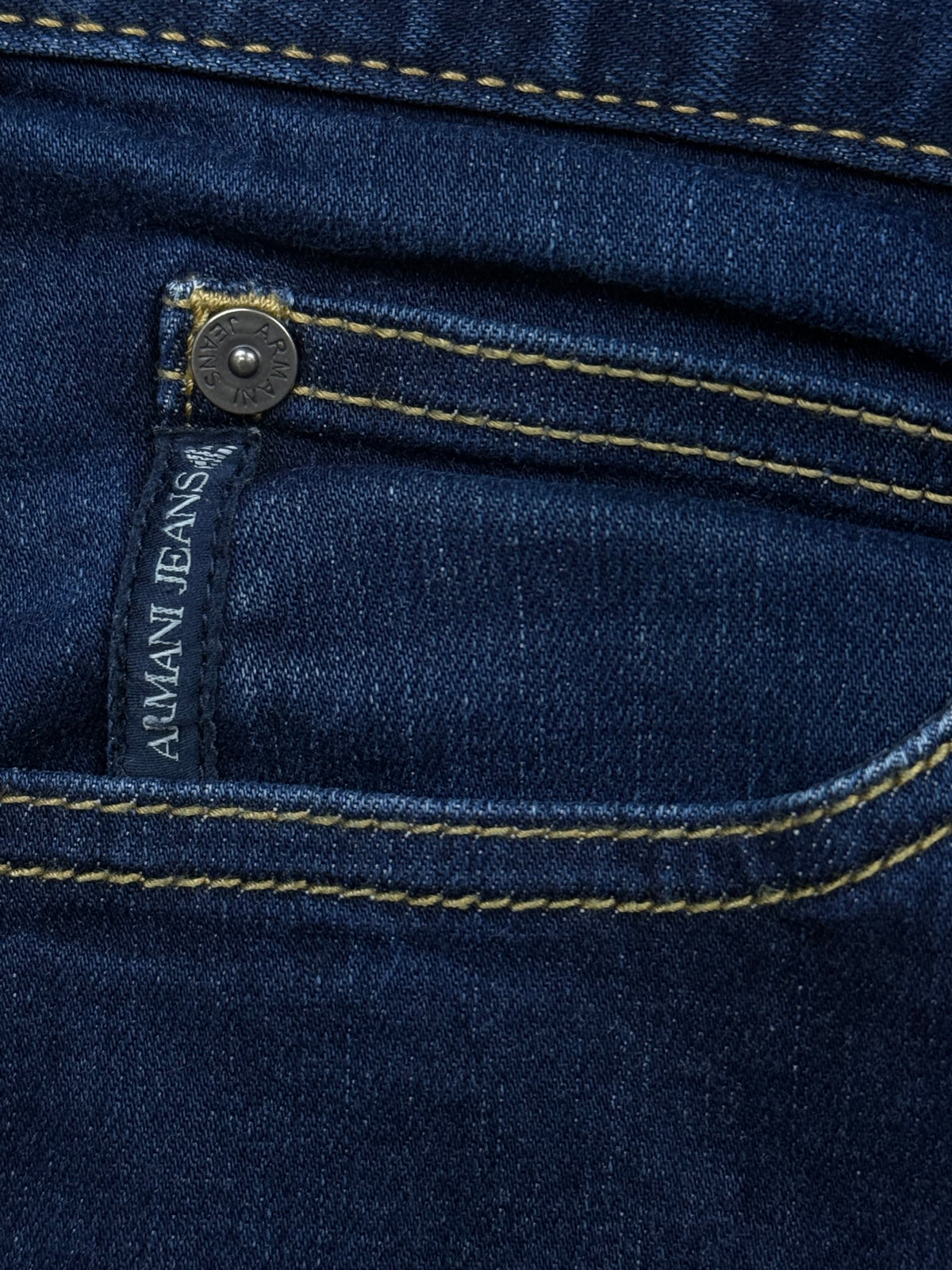 vintage Armani jeans {S}