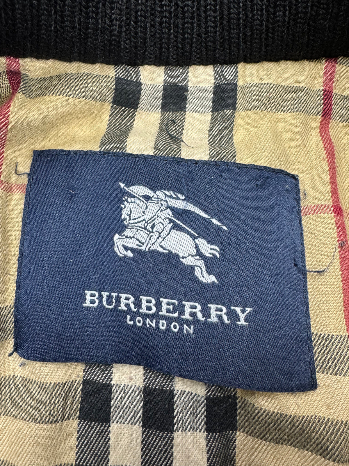 vintage Burberry winterjacket {XL}