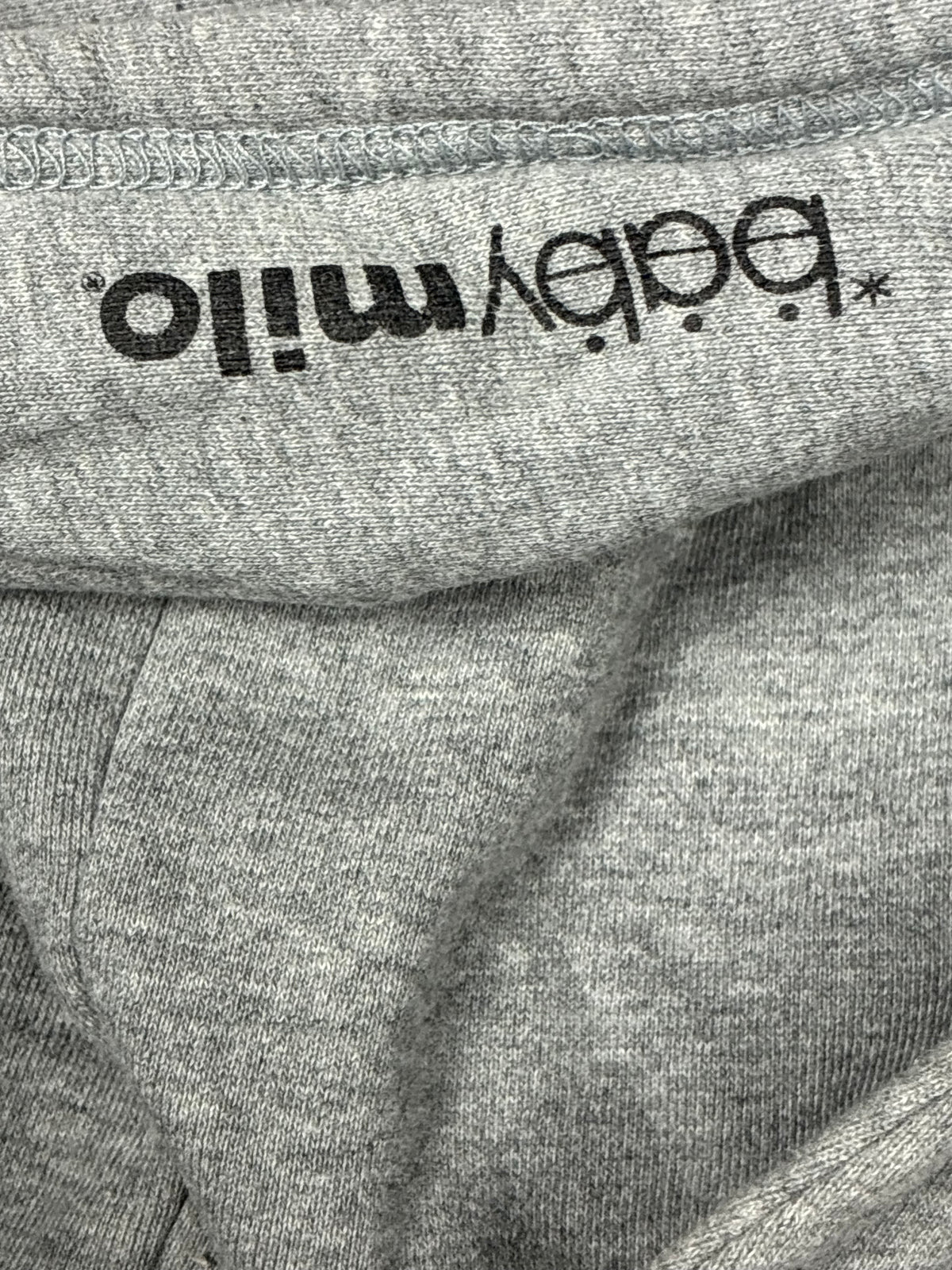 vintage Baby Milo hoodie {S}