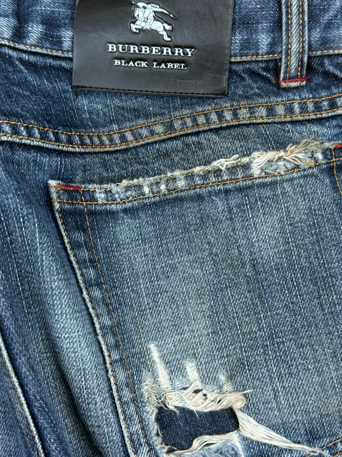 vintage Burberry Black Label jeans {S}
