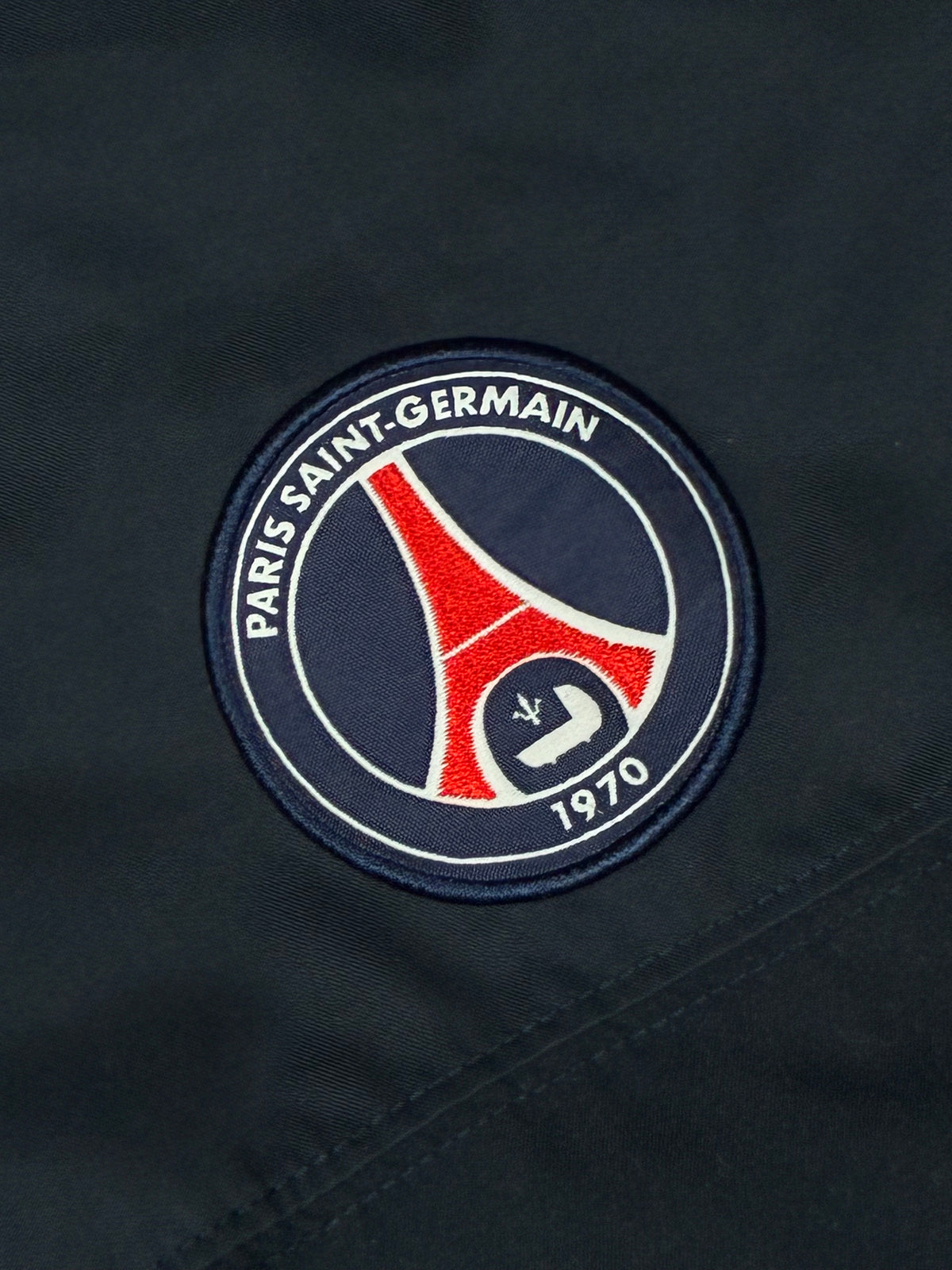 vintage Nike PSG Paris Saint Germain windbreaker {L}