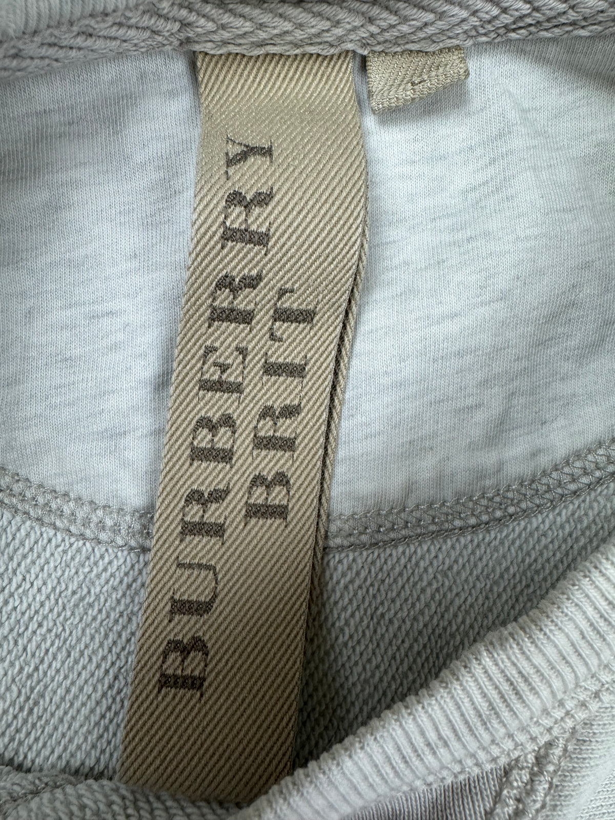 vintage Burberry sweater {L}