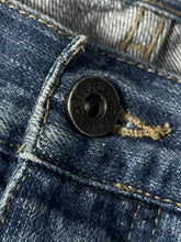Lade das Bild in den Galerie-Viewer, vintage YSL Yves Saint Laurent jeans {XL}
