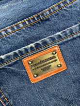 Cargar imagen en el visor de la galería, vintage Dolce &amp; Gabbana jeans {L}
