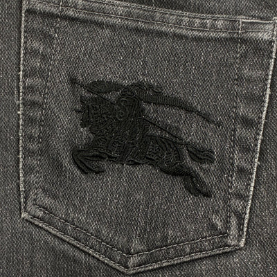 vintage Burberry jeans {S}