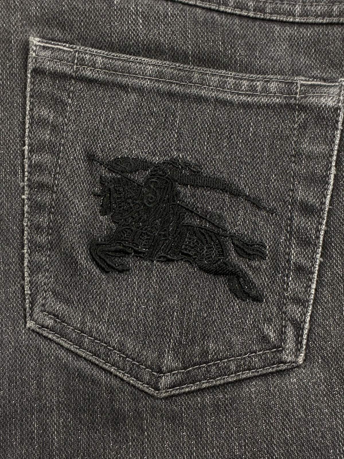 vintage Burberry jeans {S}