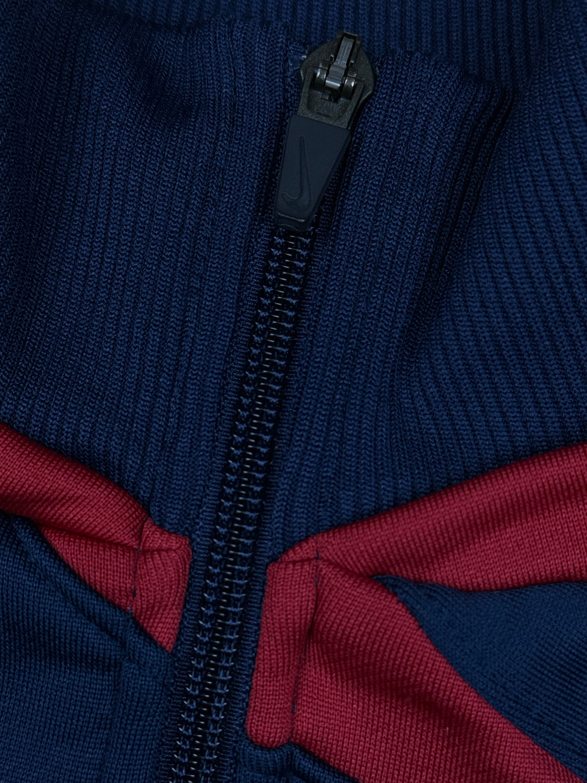 vintage navyblue Nike trackjacket {S}