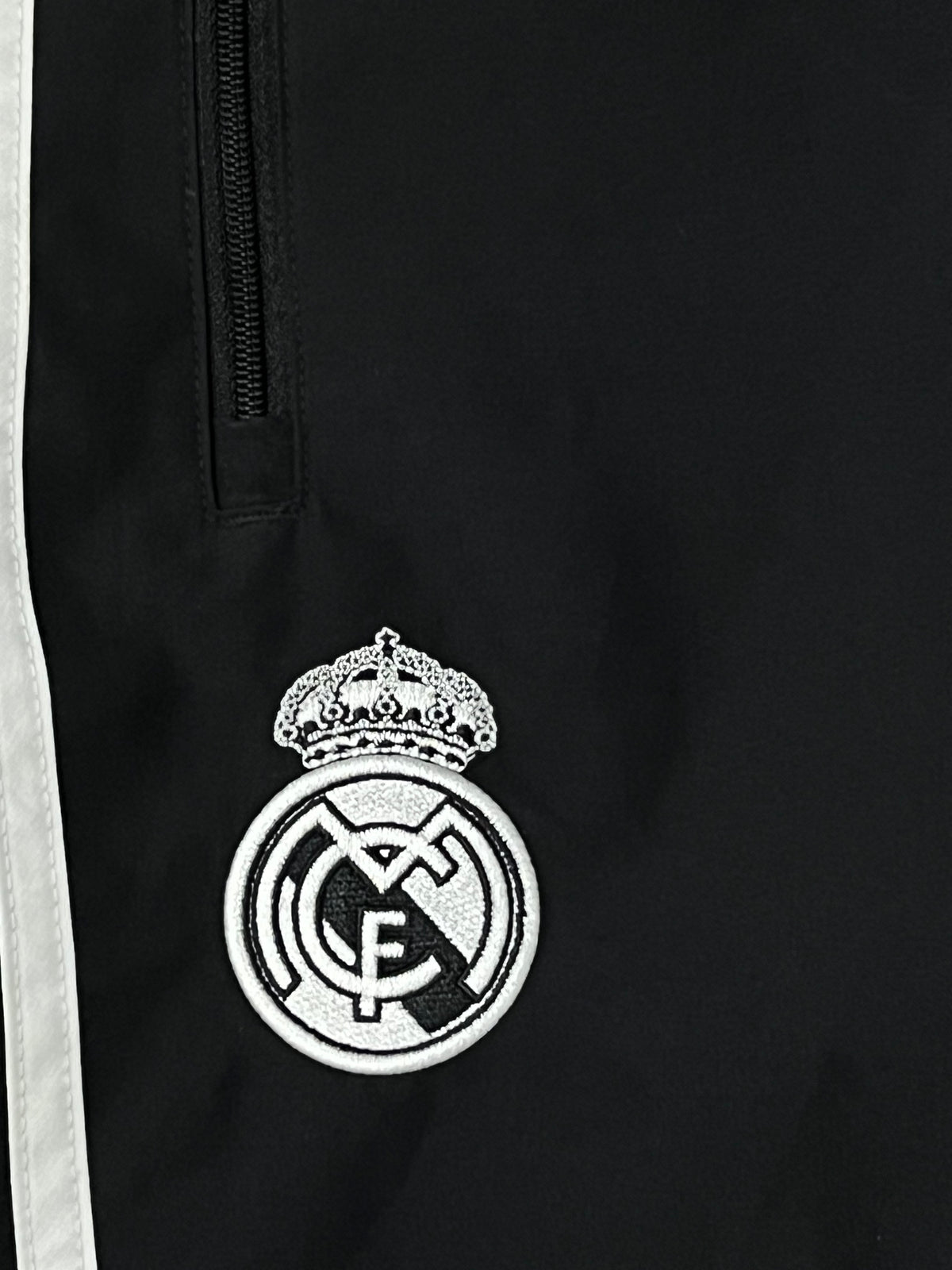 vintage Adidas Real Madrid trackpants {XL}