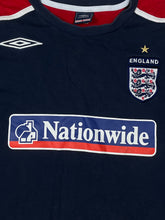 Carregar imagem no visualizador da galeria, vintage Umbro England training t-shirt {XL}
