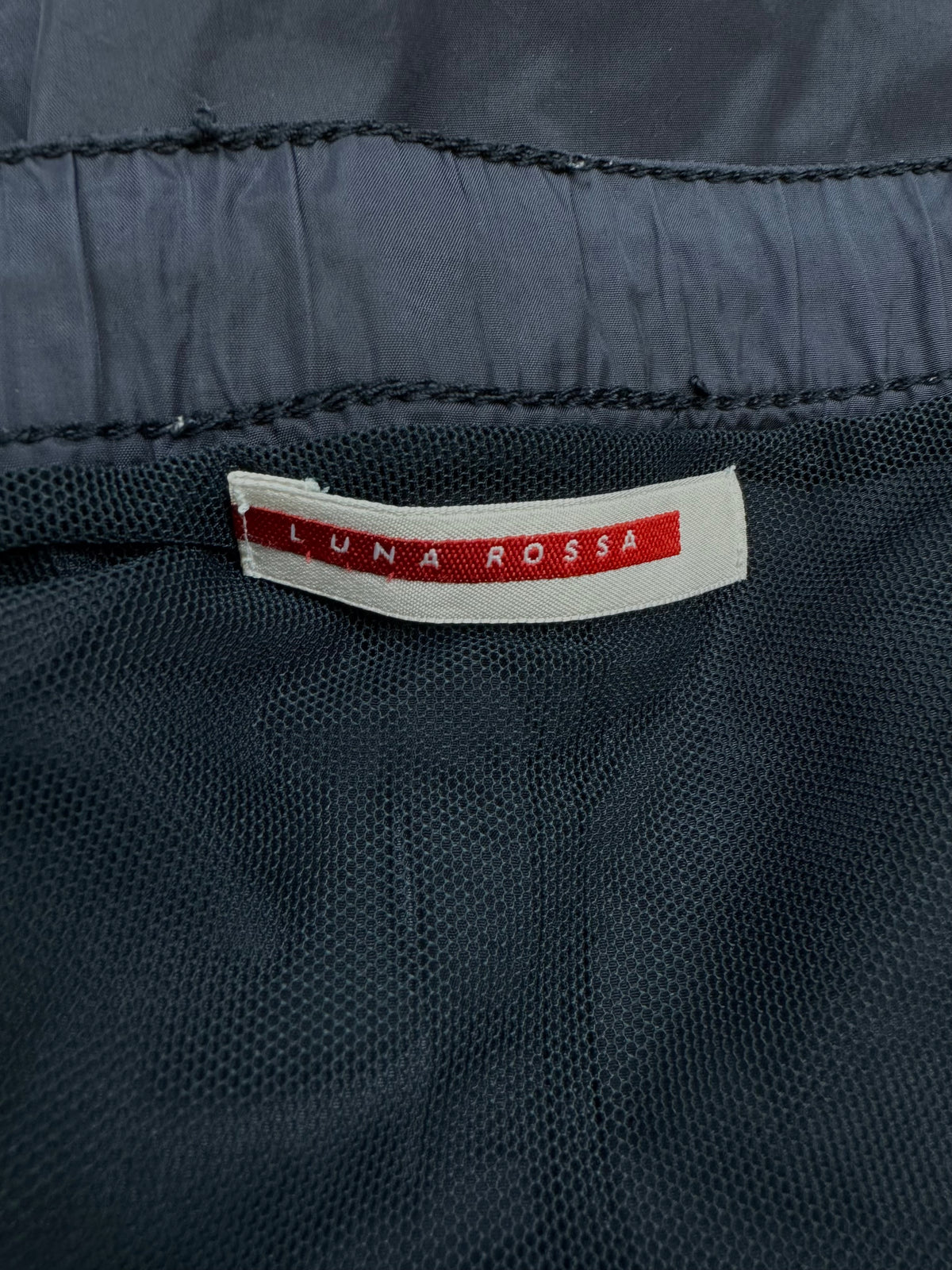 vintage Prada Luna Rossa shorts {XL}