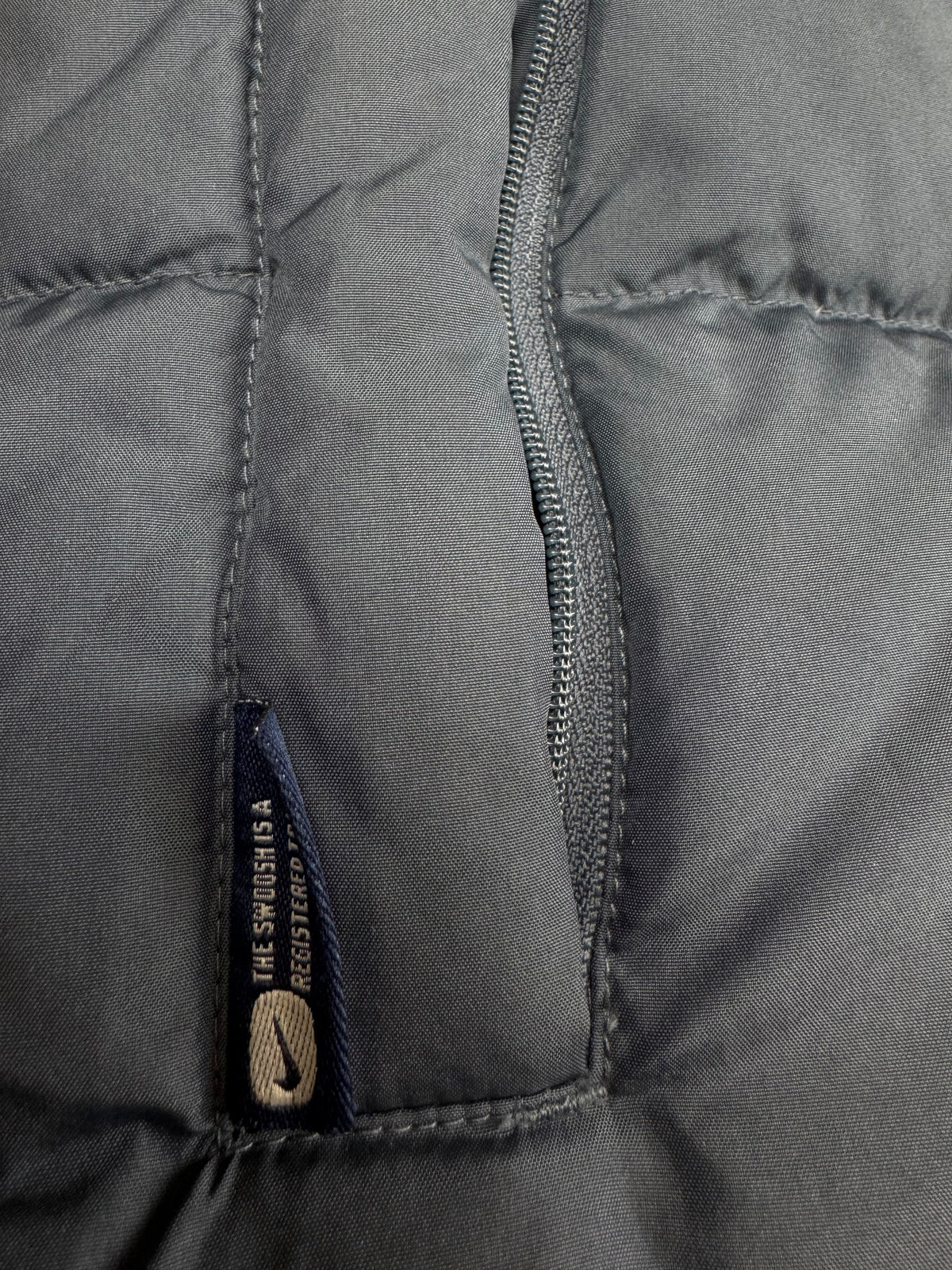vintage Nike vest {S}