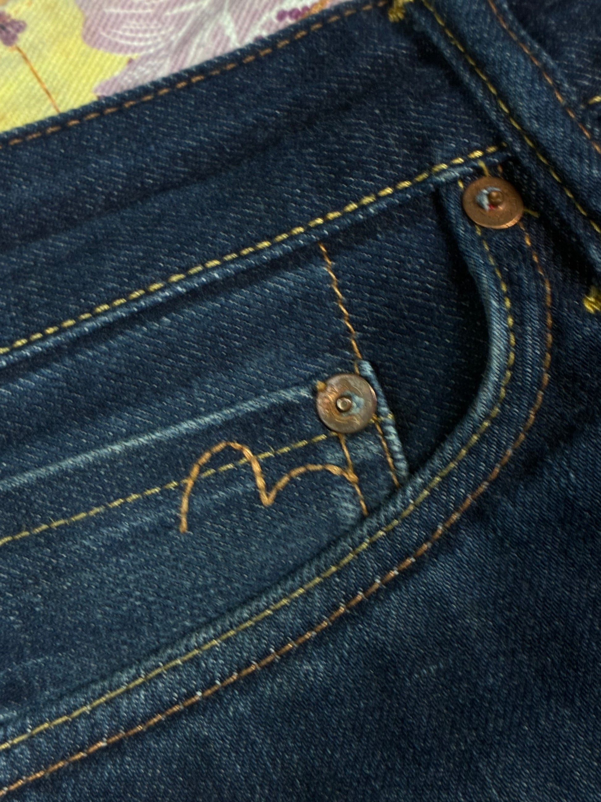 vintage Evisu jeans {M}