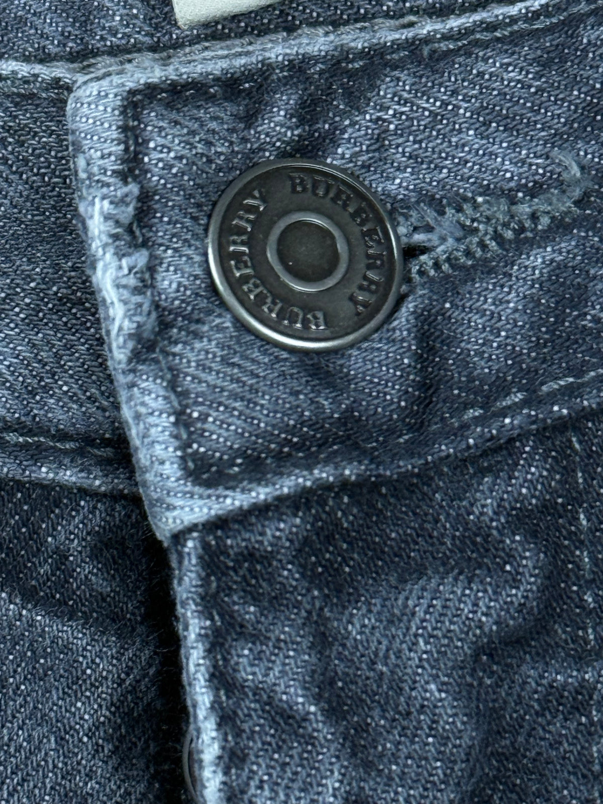 vintage Burberry jeans {S}