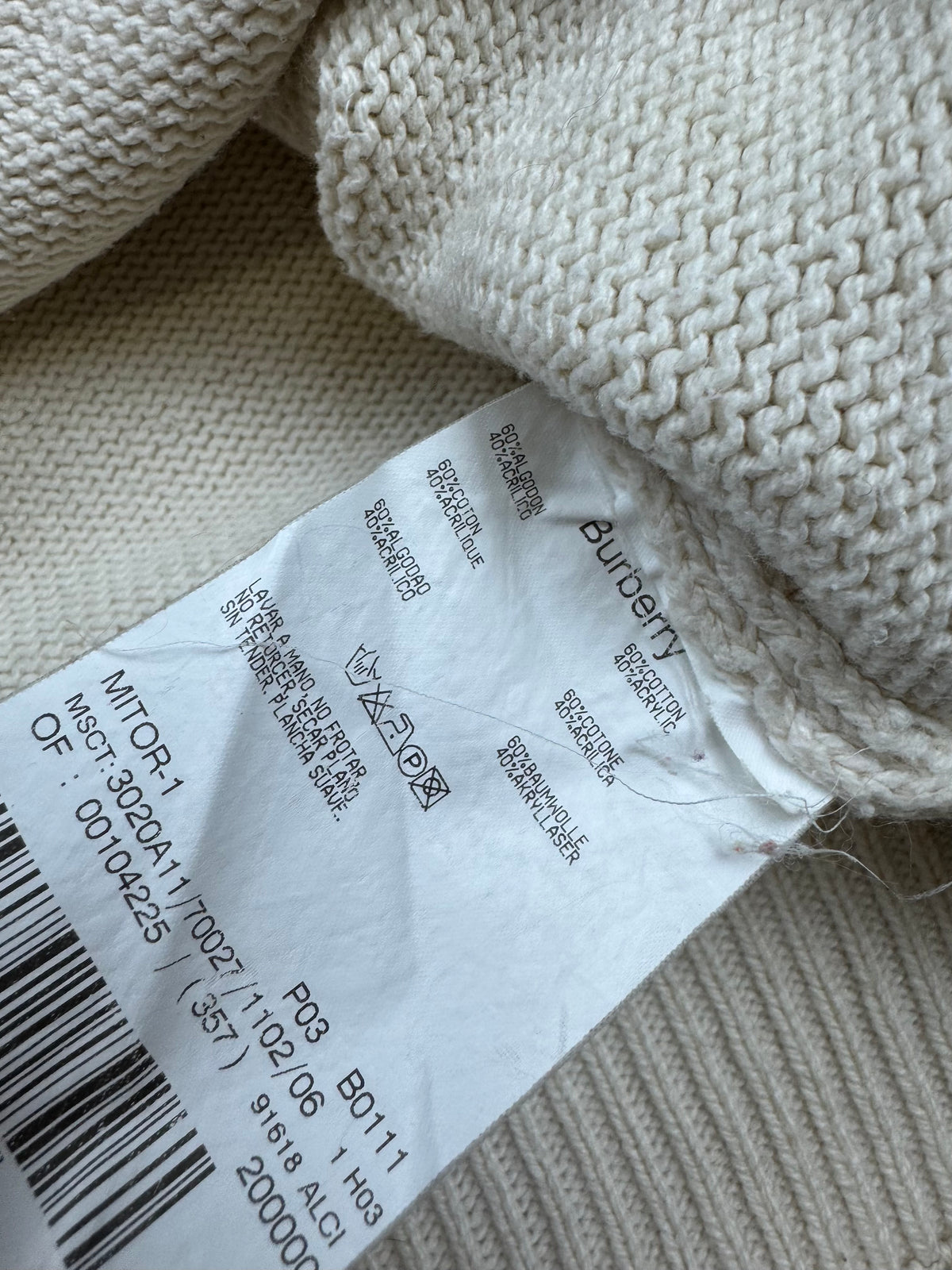 vintage Burberry knittedsweater {XL}