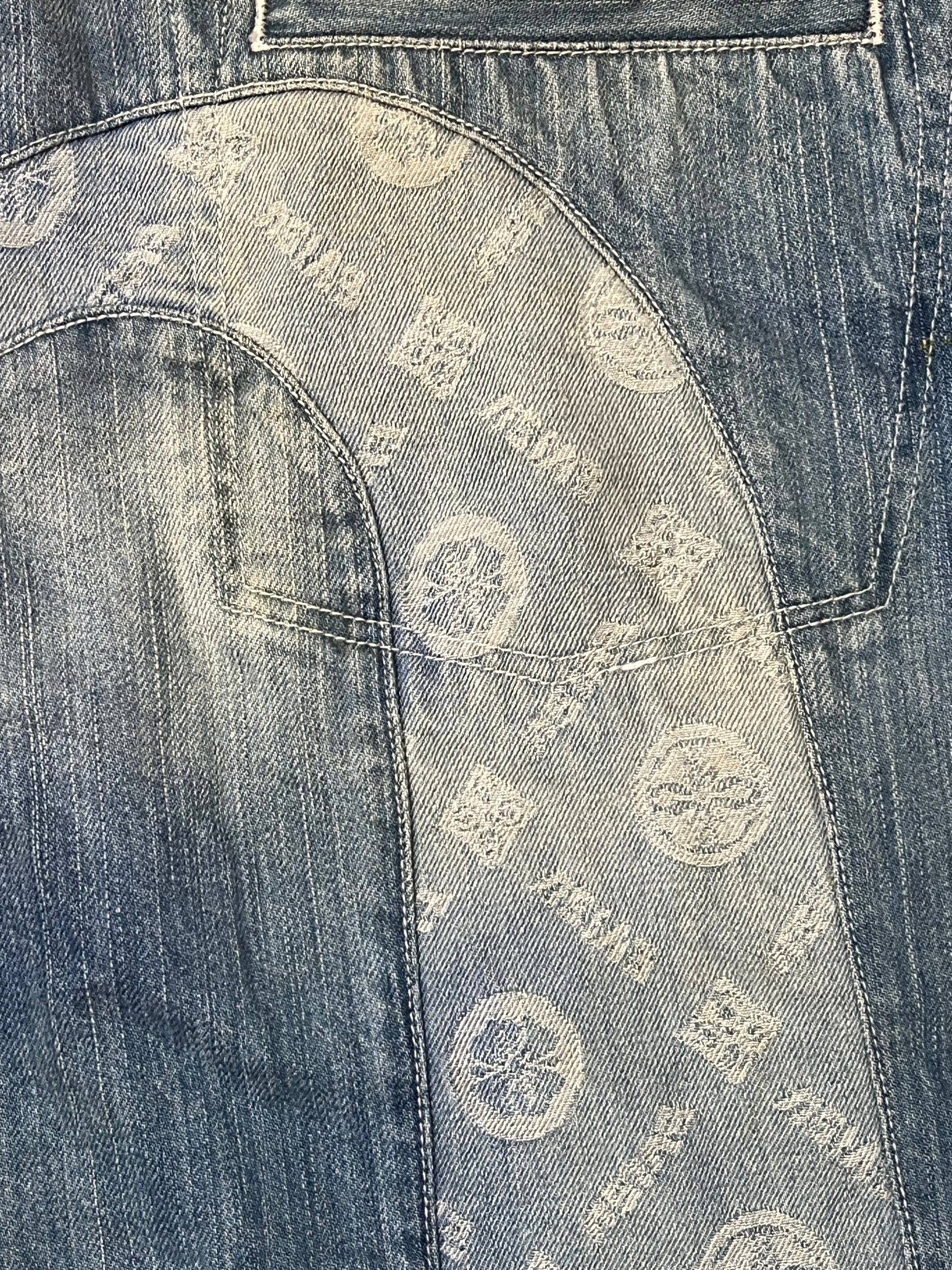 vintage Evisu jorts 3/4 {M-L}