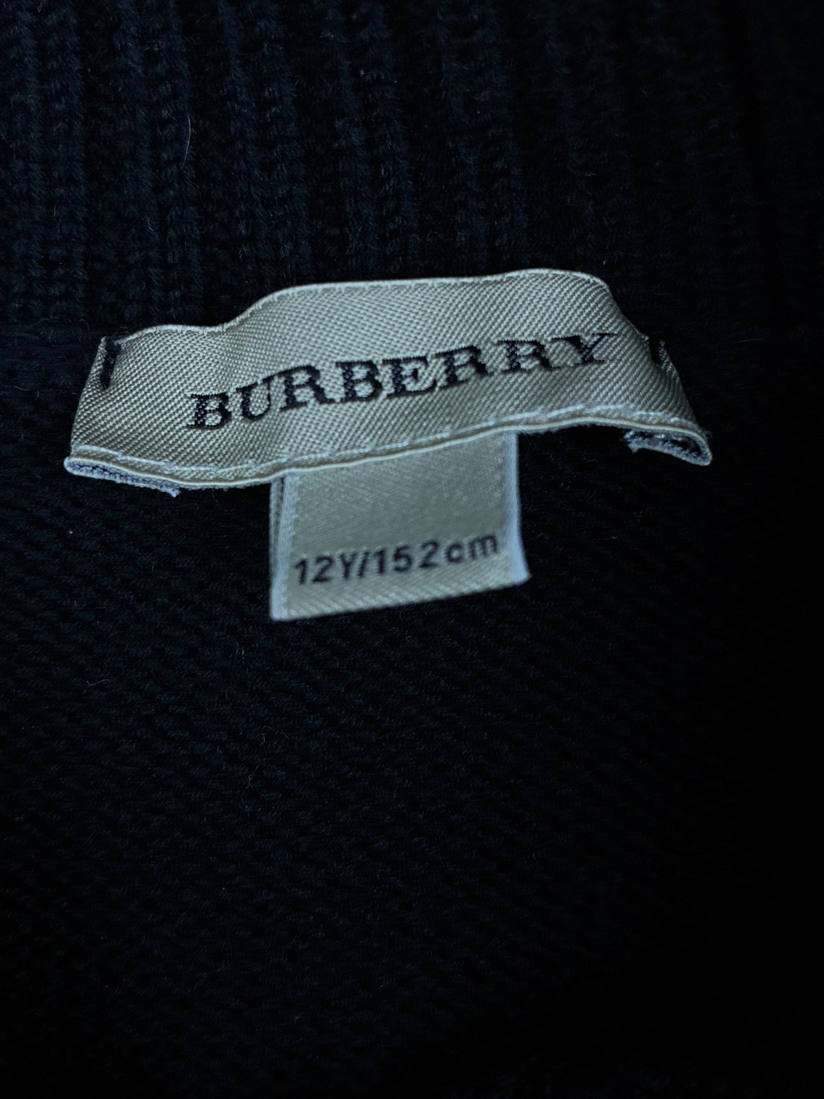 vintage Burberry knittedsweater {XS}