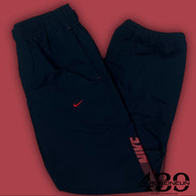 Load image into Gallery viewer, vintage Nike trackpants {S}
