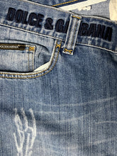 Carregar imagem no visualizador da galeria, vintage Dolce &amp; Gabbana jeans {L}
