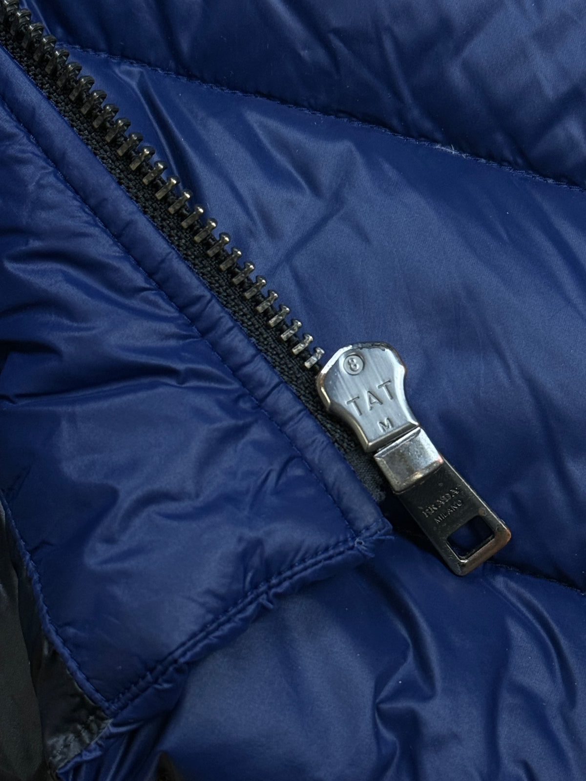 vintage Prada winterjacket {M}