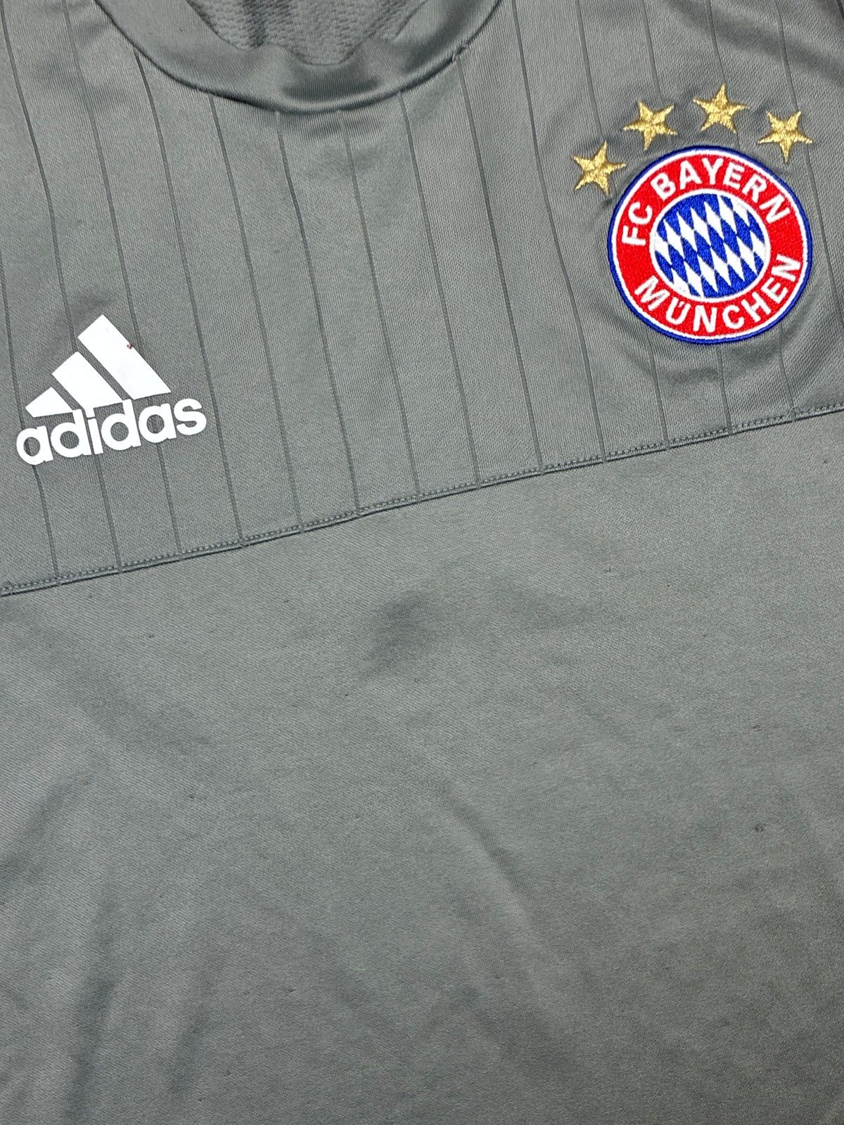 vintage Adidas Bayern Munich trainingjersey