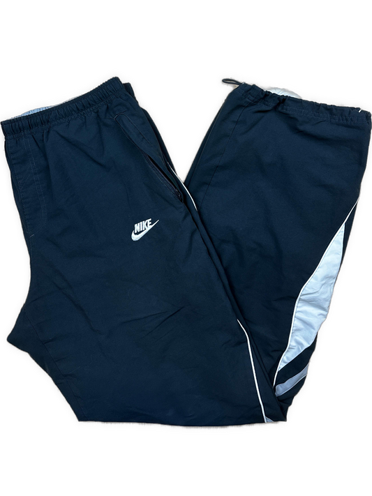 vintage Nike trackpants {L}