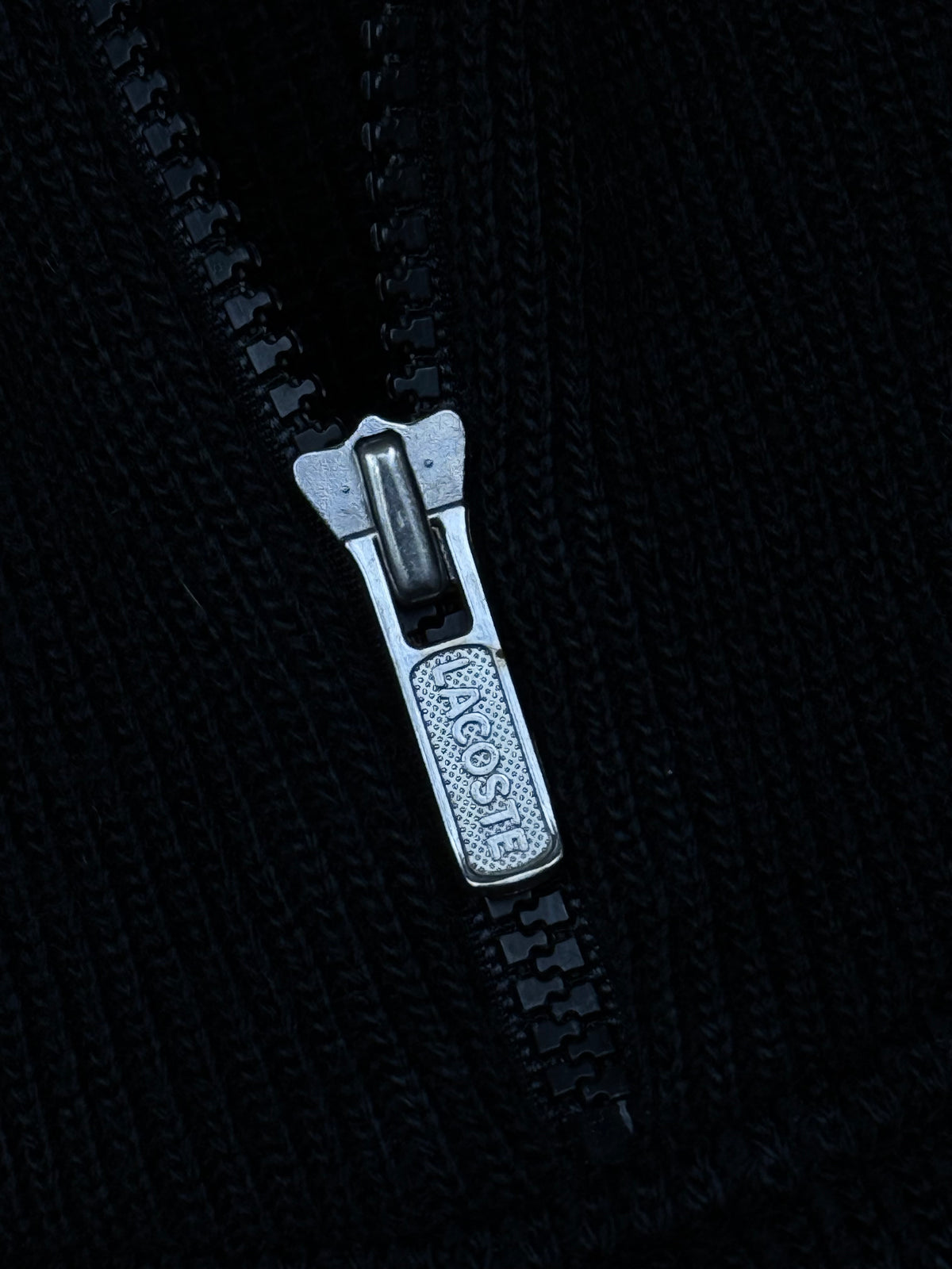 vintage Lacoste quartzip {L}