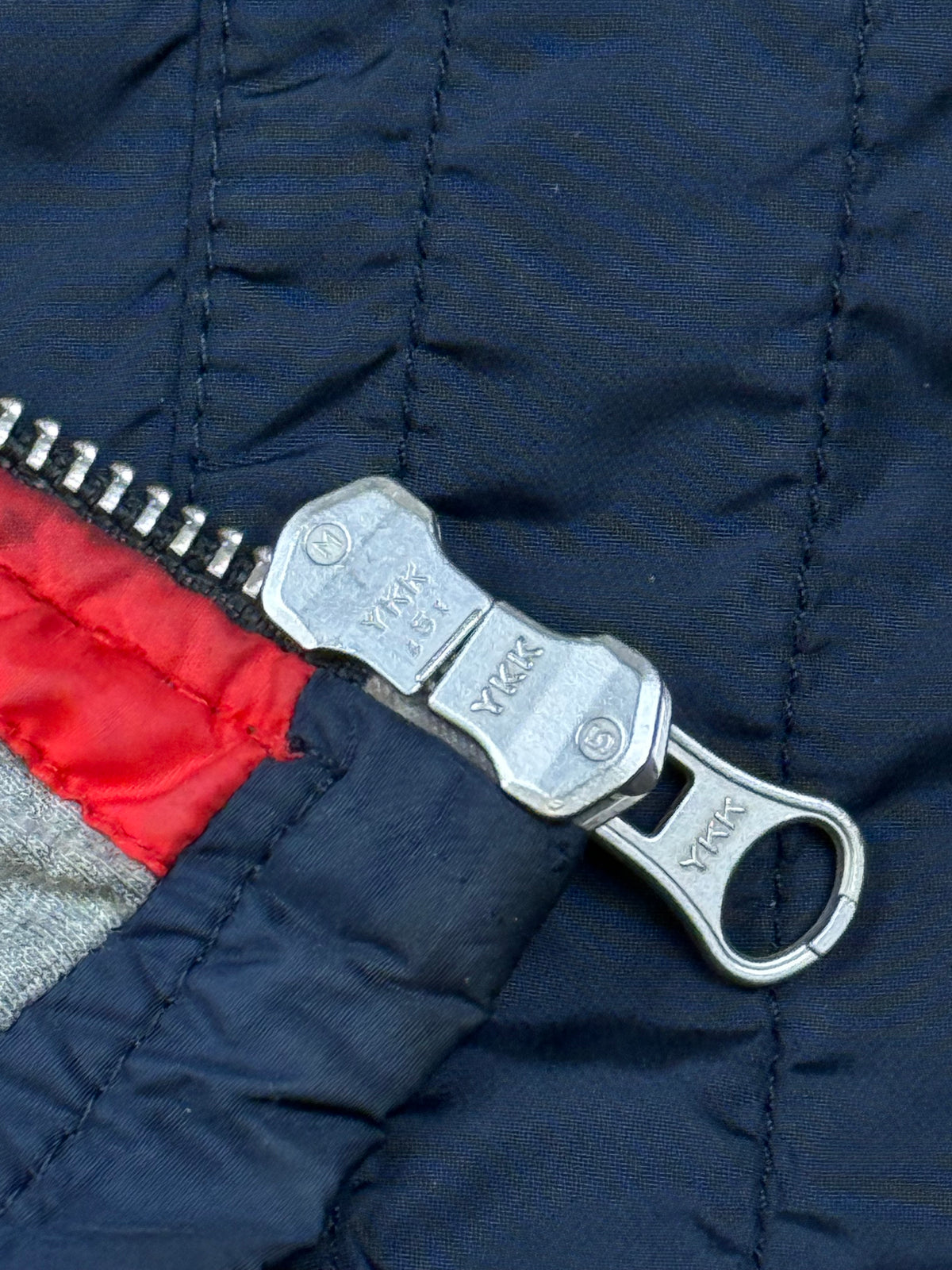 vintage Moncler windbreaker {M}