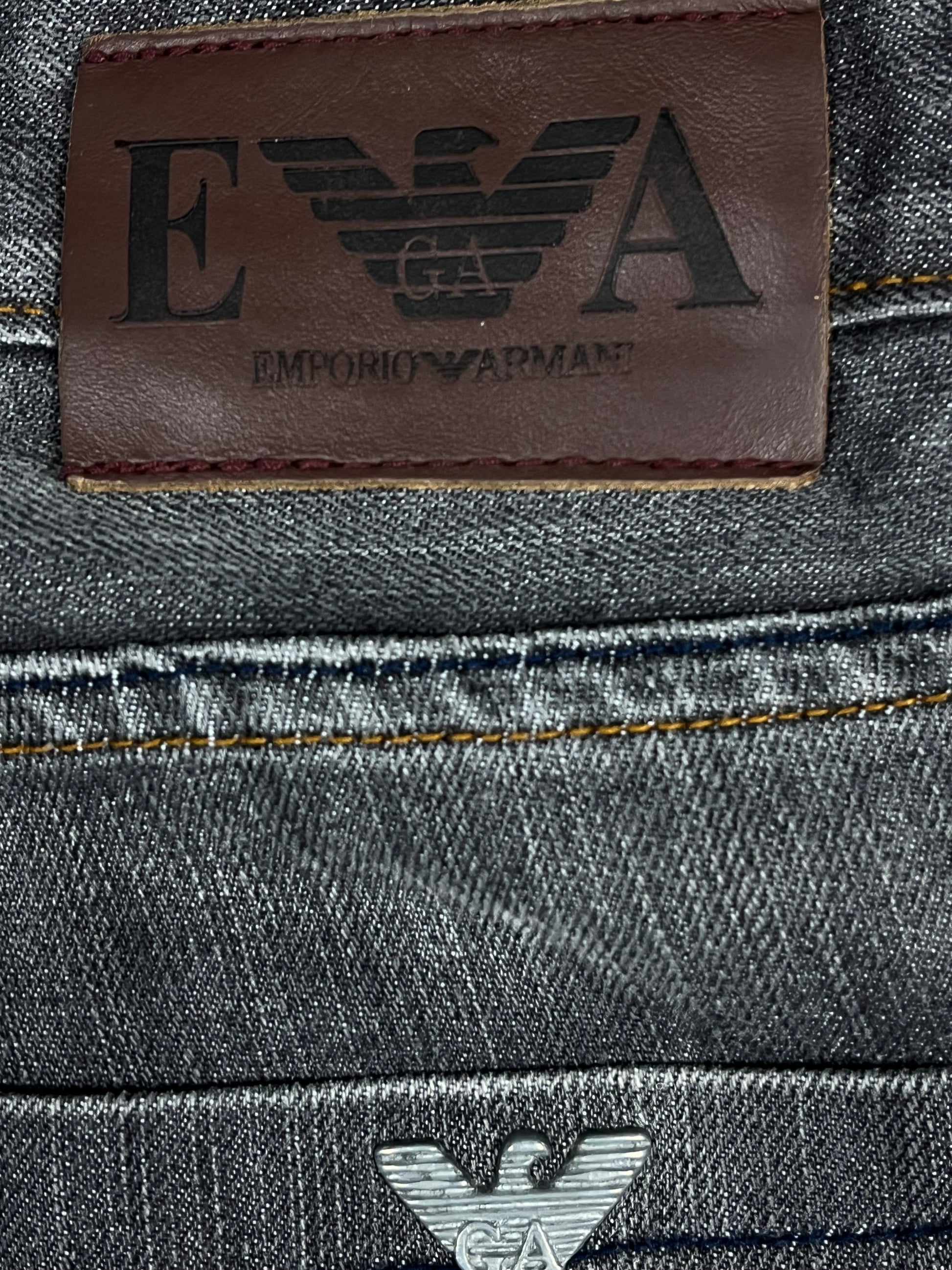 vintage Armani jeans {S}