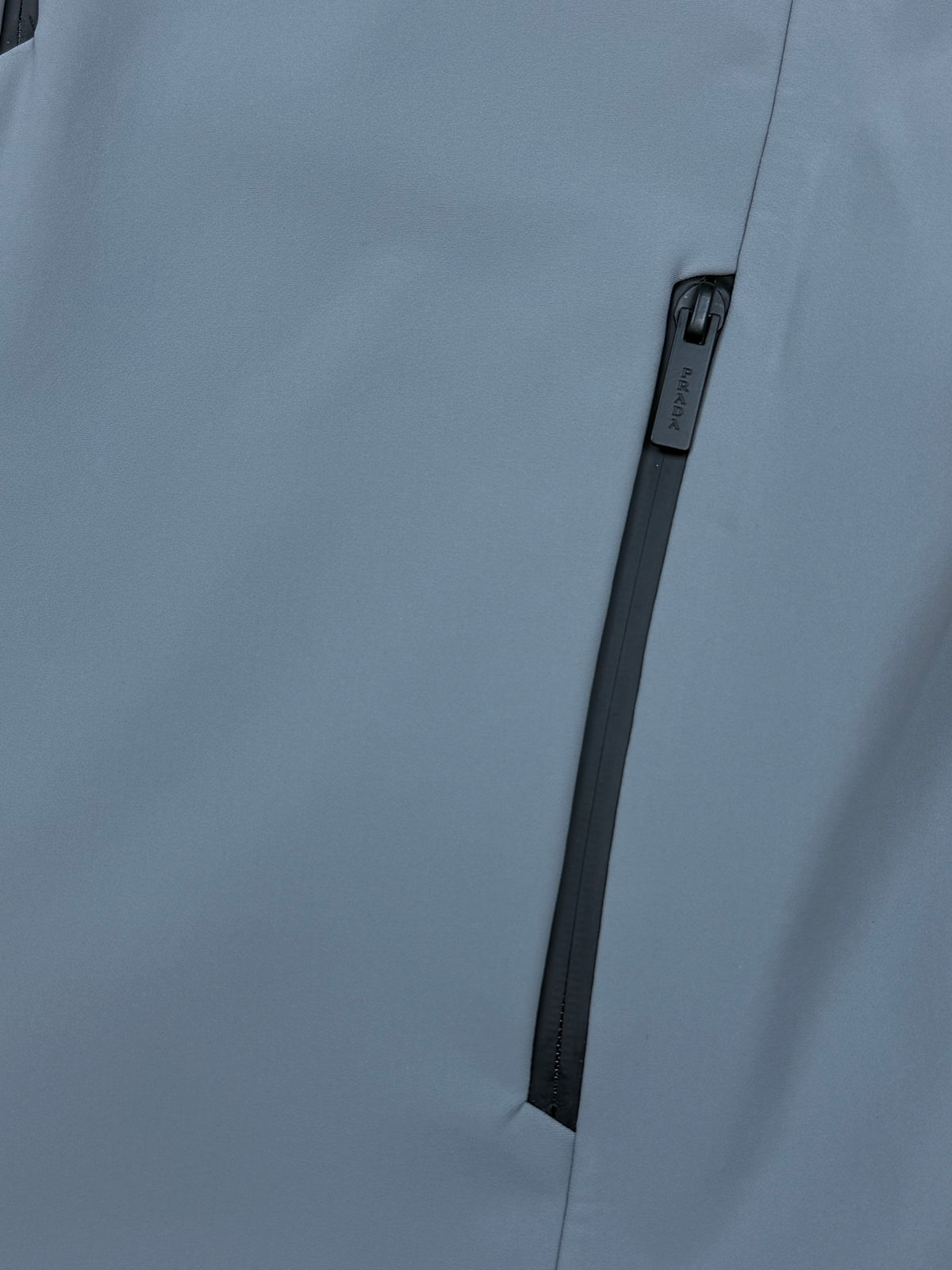 grey Prada Luna Rossa vest DSWT {L}